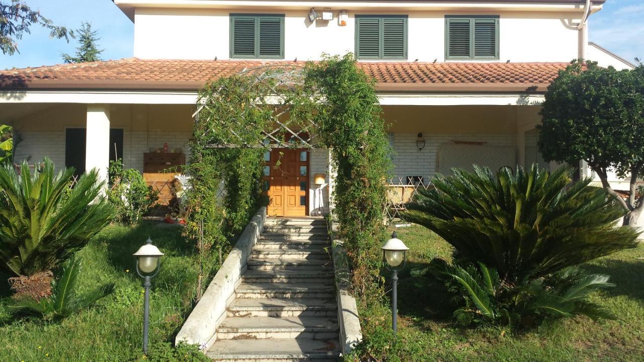 Al Rifugio Apartment Montecorvino Pugliano Exterior foto